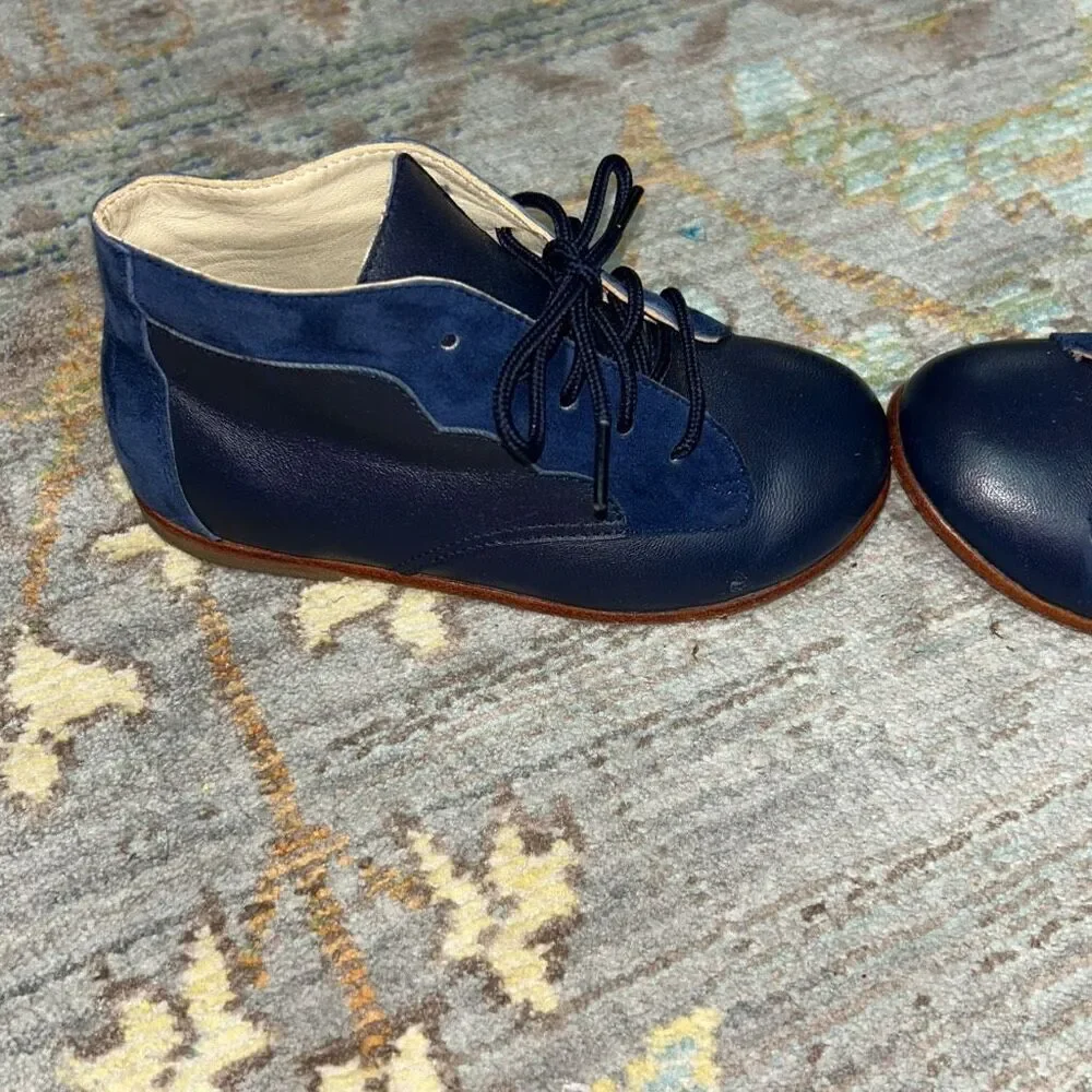 Misha & puff navy leather booties lace up sz 27
